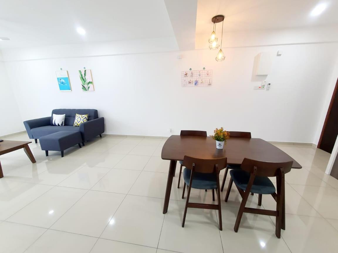 Lovely 2Room Suite6Pax@Sky Condo Juru Sentral Bukit Mertajam Extérieur photo